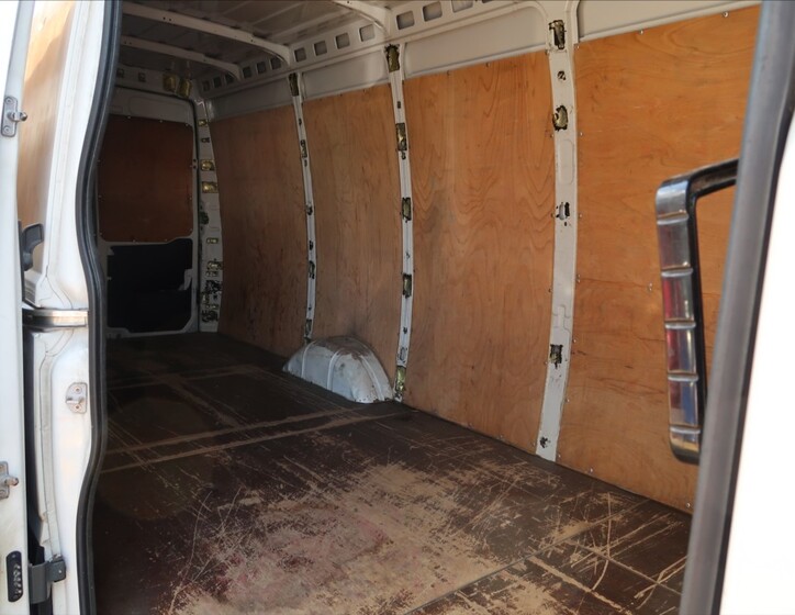 Iveco Daily 12