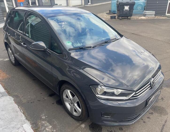 Volkswagen Golf Sportsvan 4