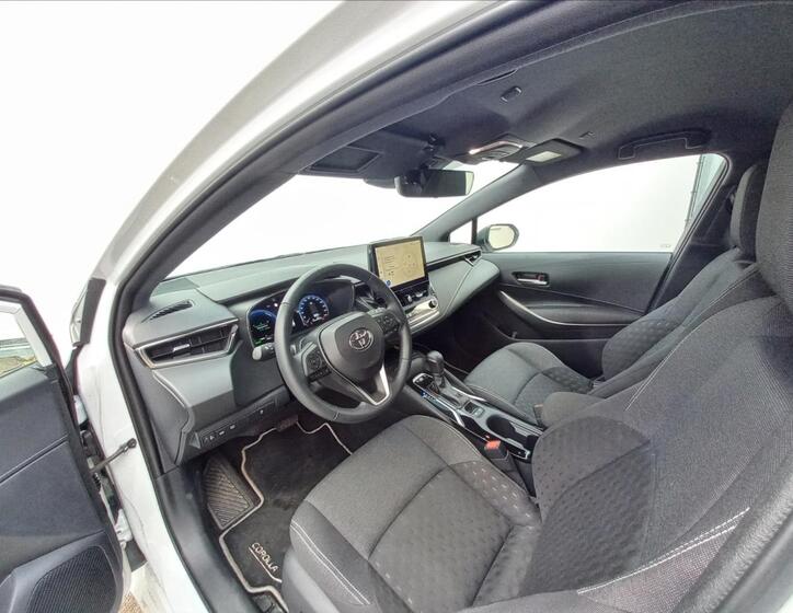 Toyota Corolla 9