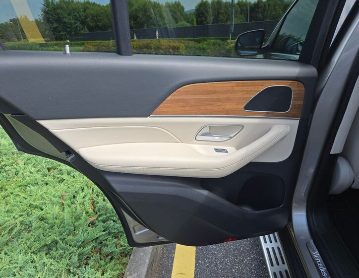 Mercedes-Benz GLE 20