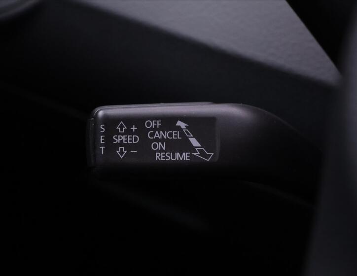 Volkswagen Passat 24