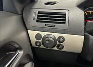 Opel Astra 25
