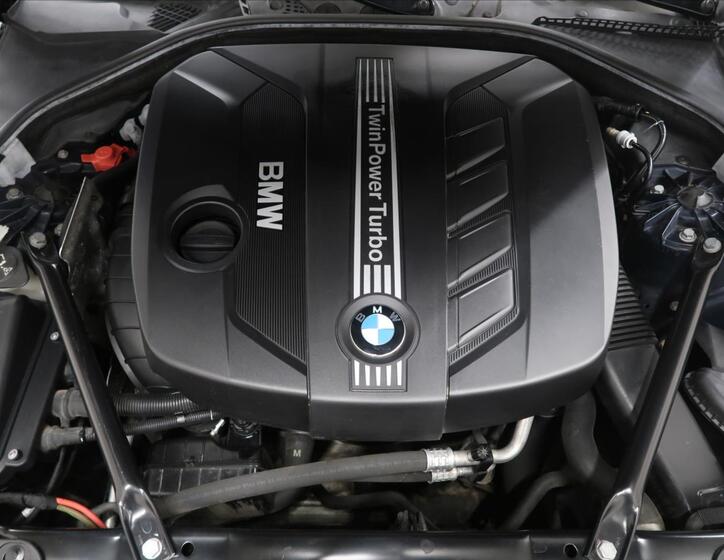 BMW Řada 5 9