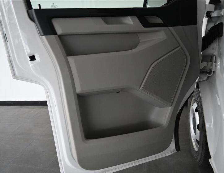 Volkswagen Transporter 22