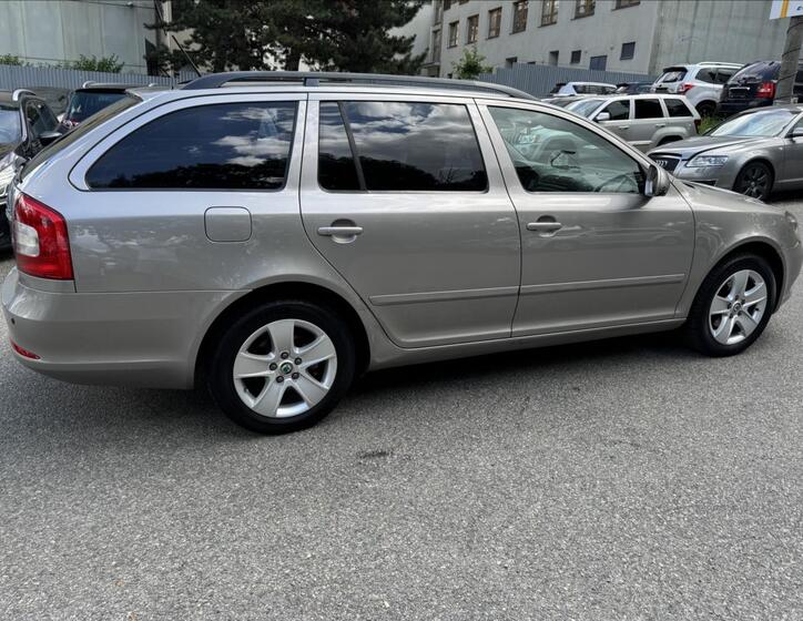 Škoda Octavia 13
