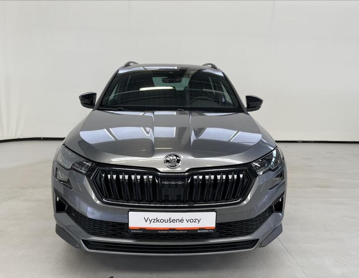 Škoda Karoq 3