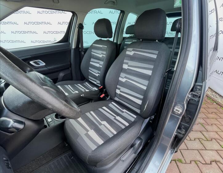 Škoda Roomster 11