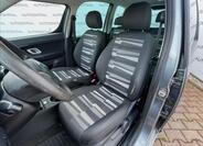Škoda Roomster 11