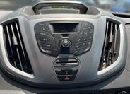 Ford Transit 9