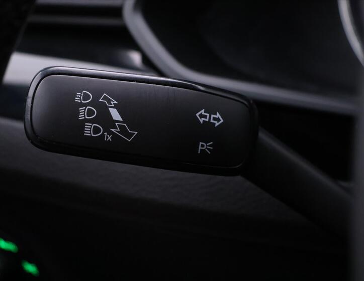 Škoda Superb 22