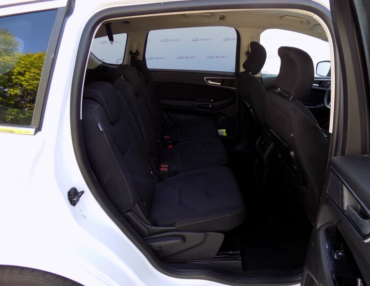 Ford S-MAX 19