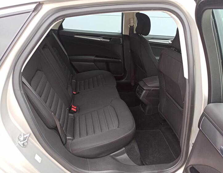 Ford Mondeo 13
