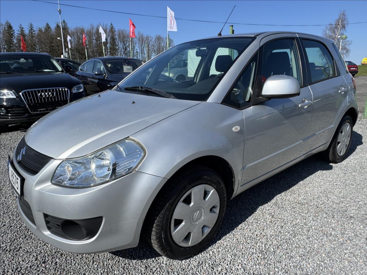 Suzuki SX4