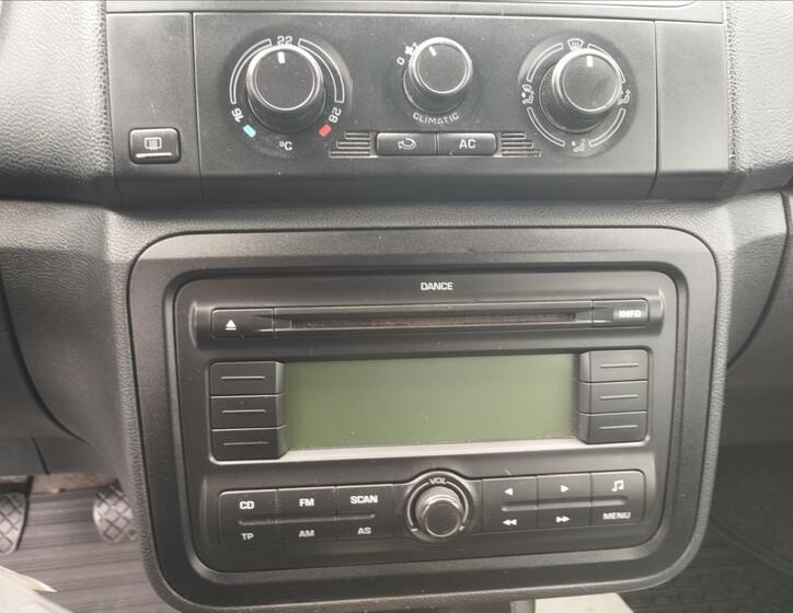 Škoda Roomster 15