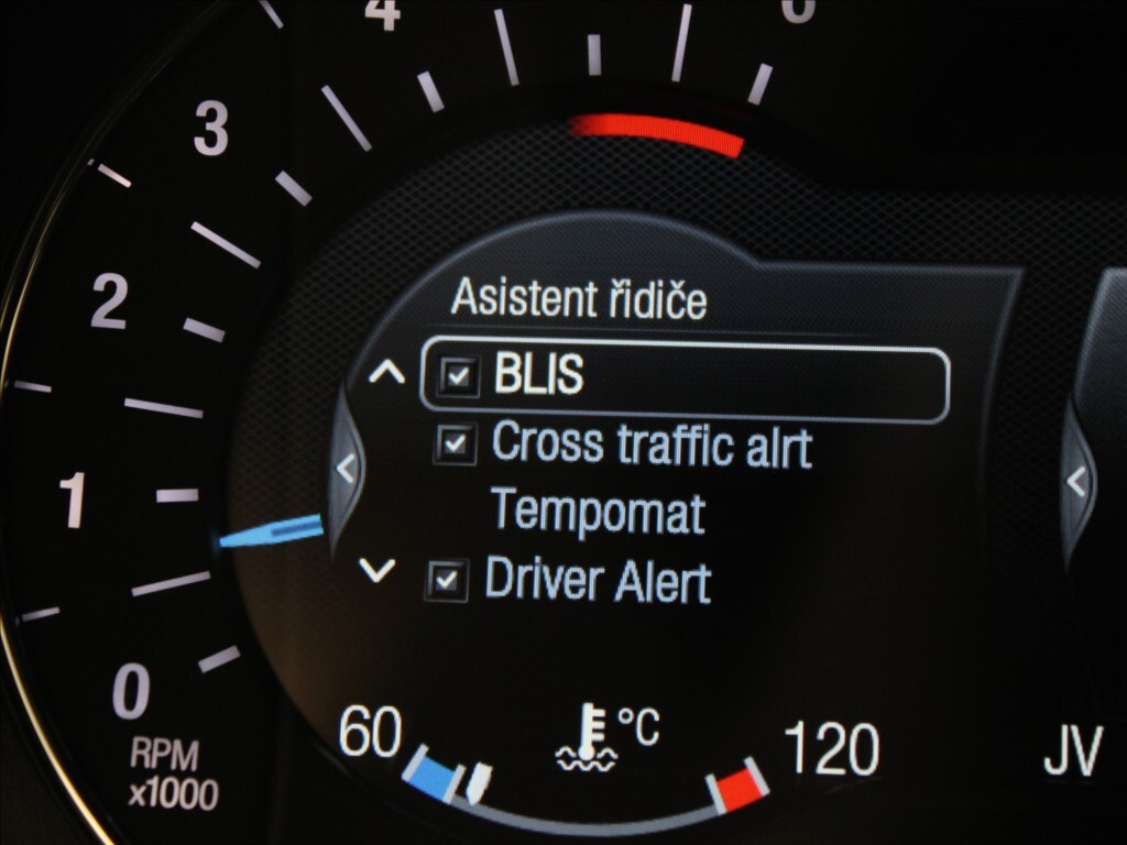 Ford Edge 10