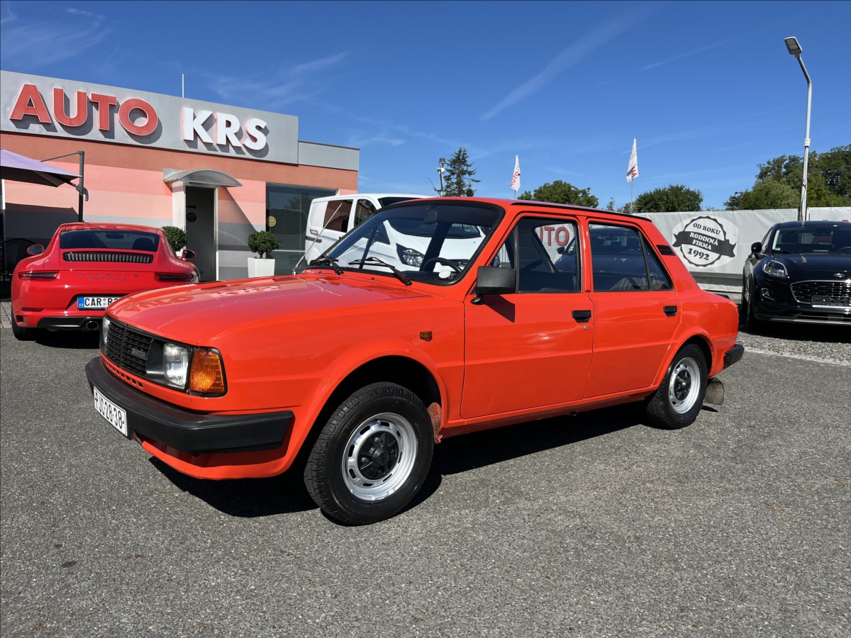 Škoda 105