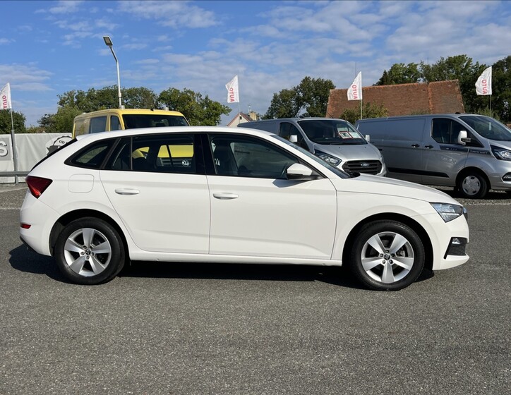 Škoda Scala 3