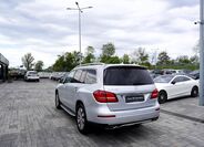 Mercedes-Benz Ostatní 4