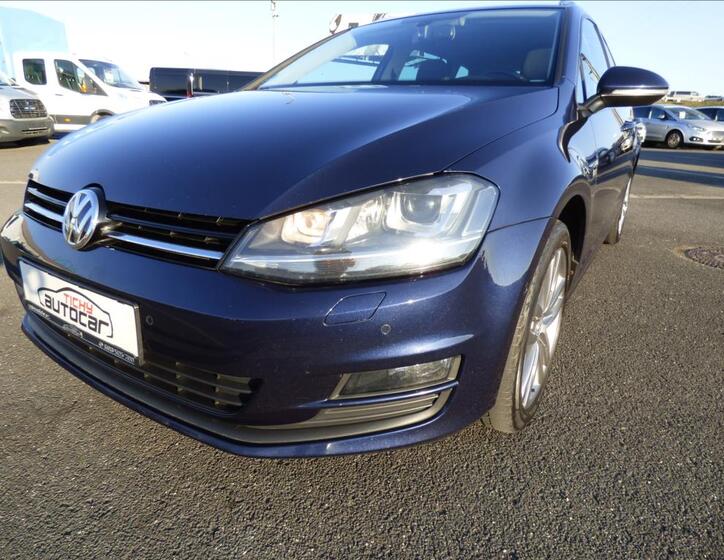 Volkswagen Golf 74