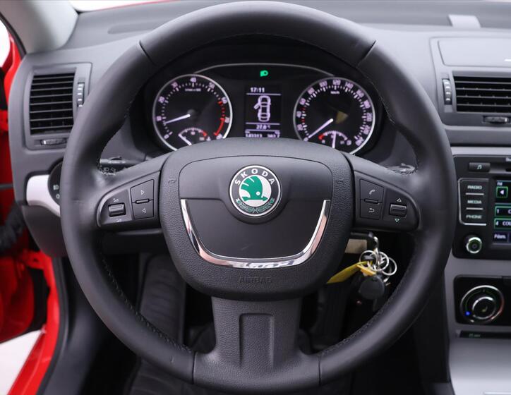 Škoda Octavia 32