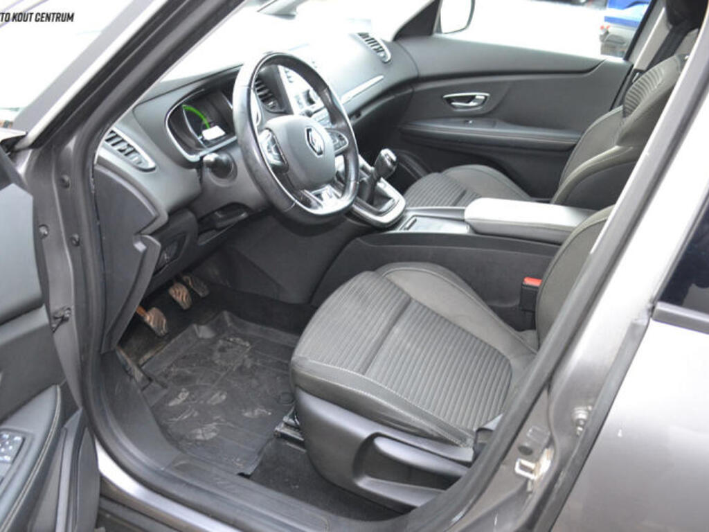 Renault Grand Scénic 27