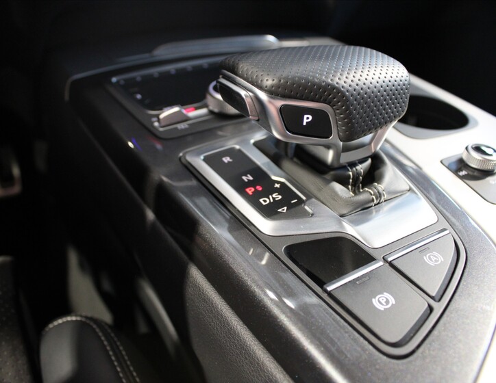 Audi Q7 26