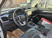 Toyota Hilux 4