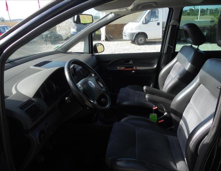 Volkswagen Sharan 12