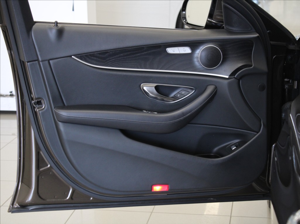 Mercedes-Benz Třídy E