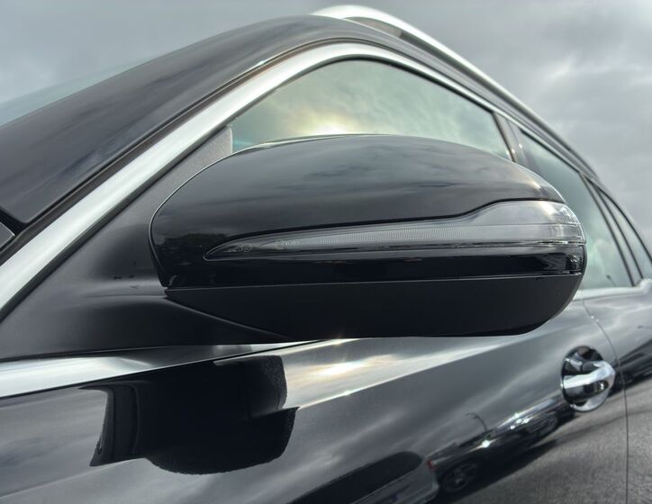 Mercedes-Benz GLB 23