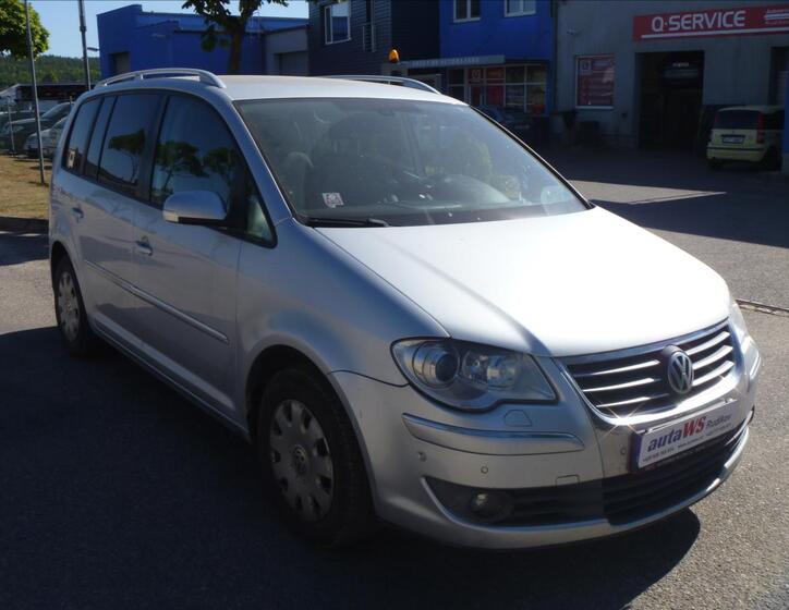 Volkswagen Touran 3