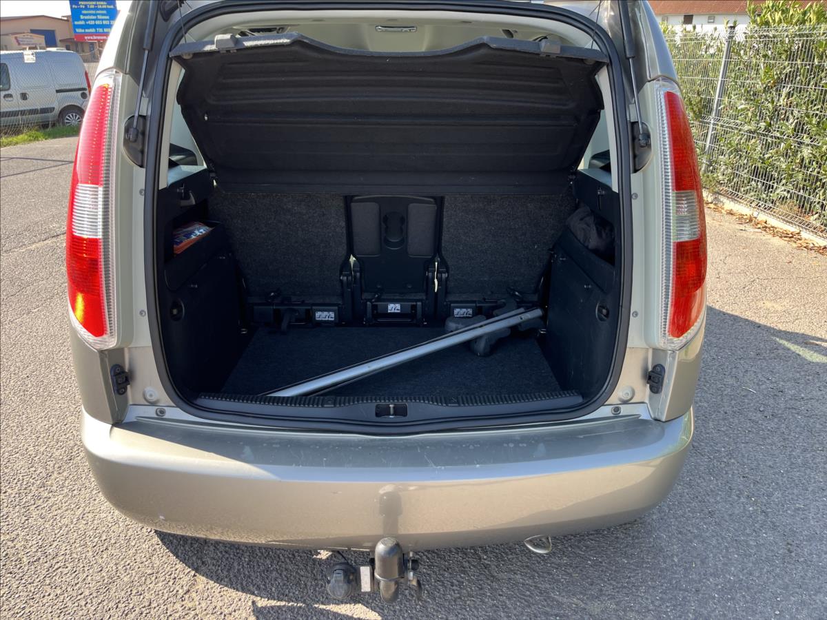 Škoda Roomster