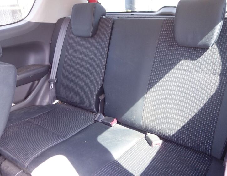 Suzuki Swift 15