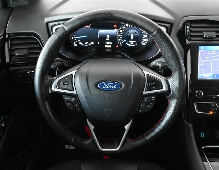 Ford Mondeo 16