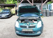 Suzuki Swift 21