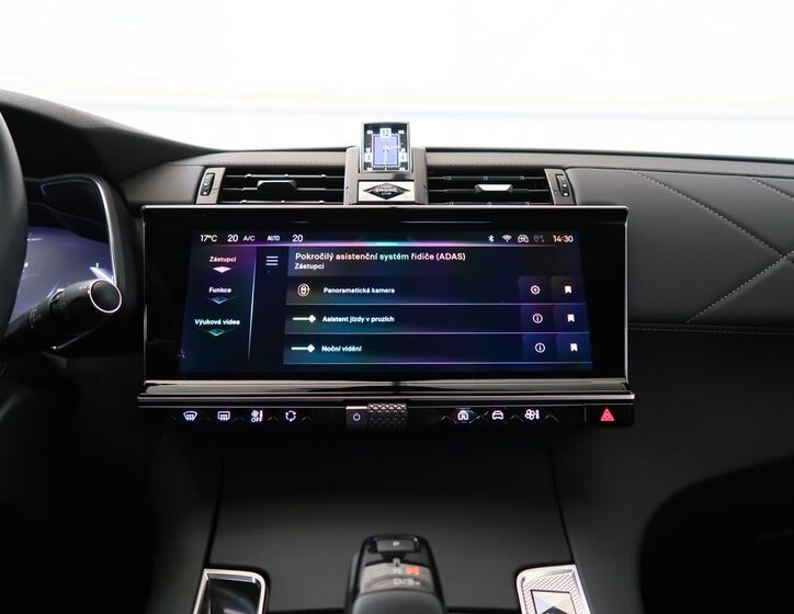 DS Automobiles DS7 Crossback 27
