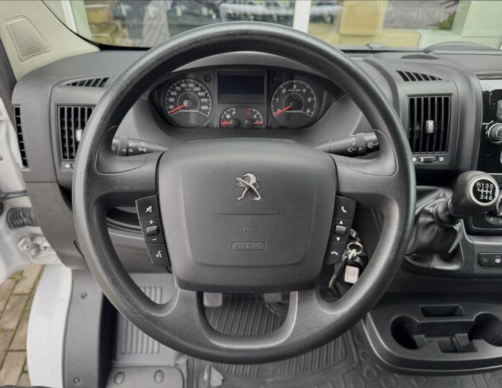 Peugeot Boxer 20