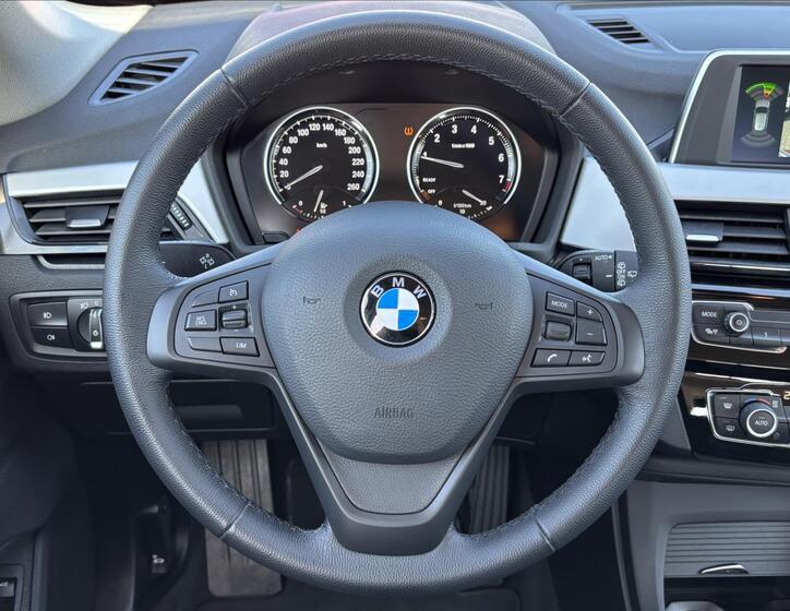 BMW X1 24