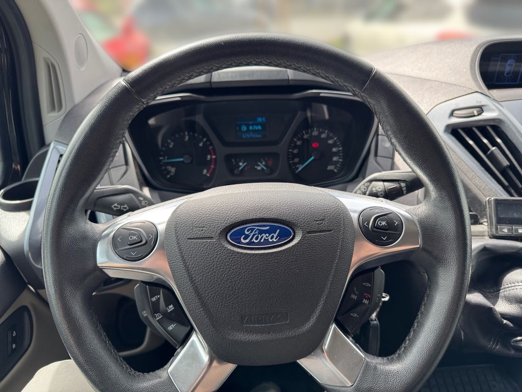 Ford Tourneo Custom