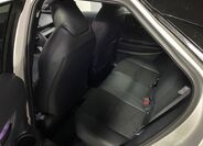 Toyota C-HR 10