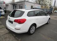 Opel Astra 6