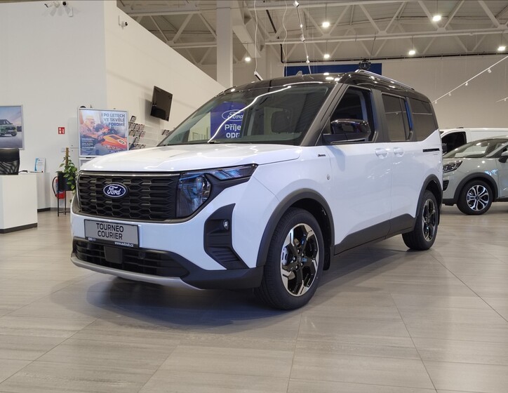 Ford Tourneo Courier 1