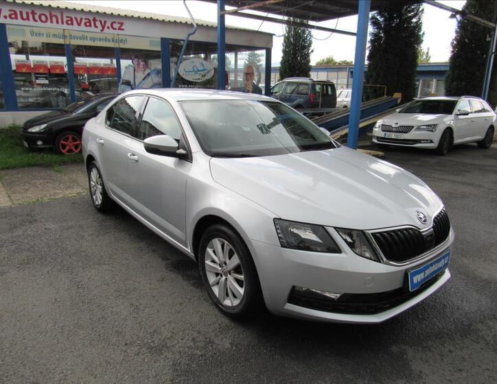 Škoda Octavia 3