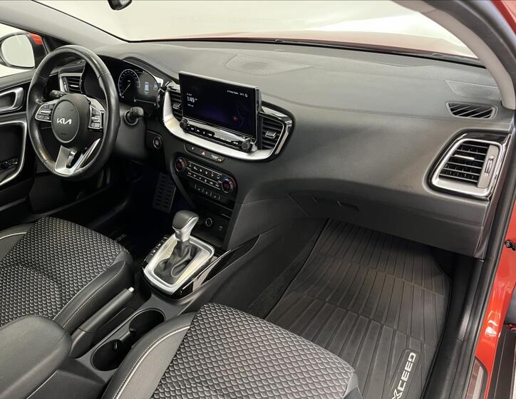 KIA XCeed 23