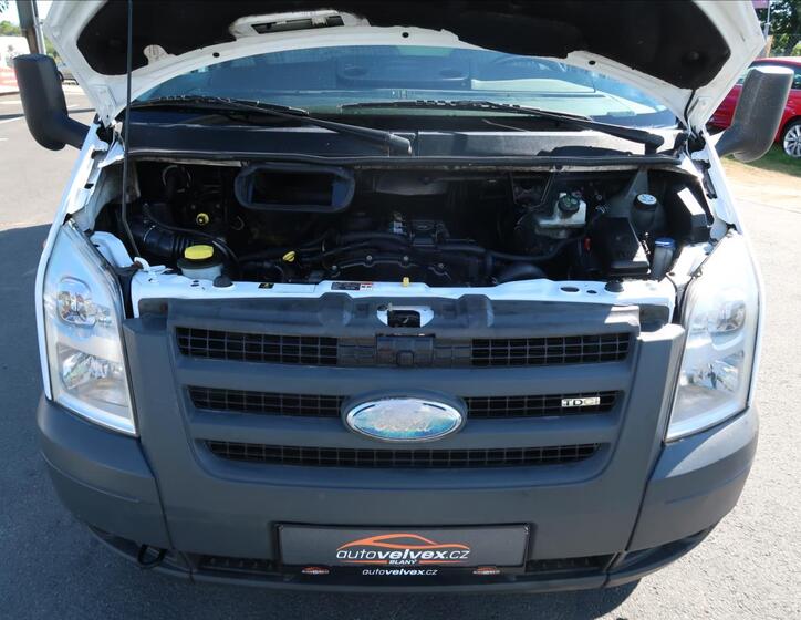 Ford Transit 17