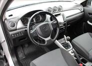 Suzuki Vitara 10