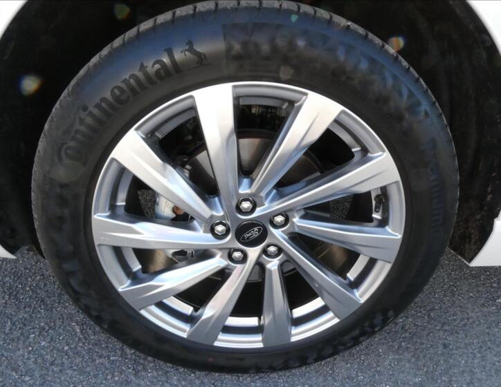Ford Kuga 21