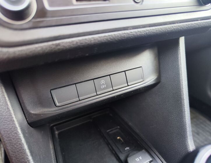 Volkswagen Caddy 17
