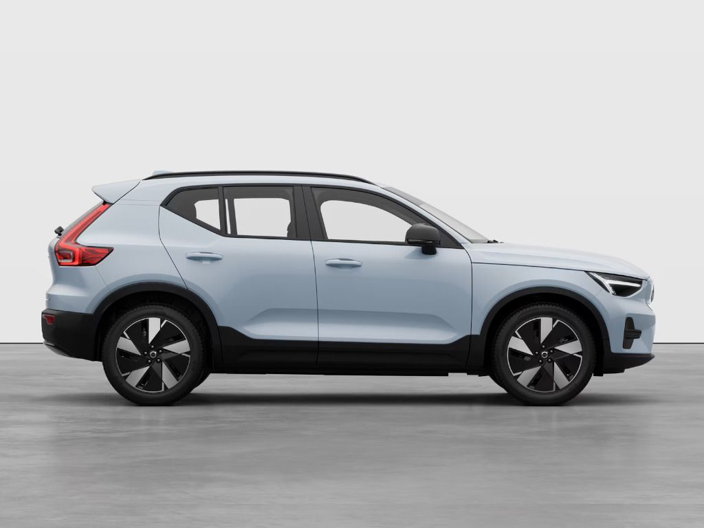 Volvo EX40