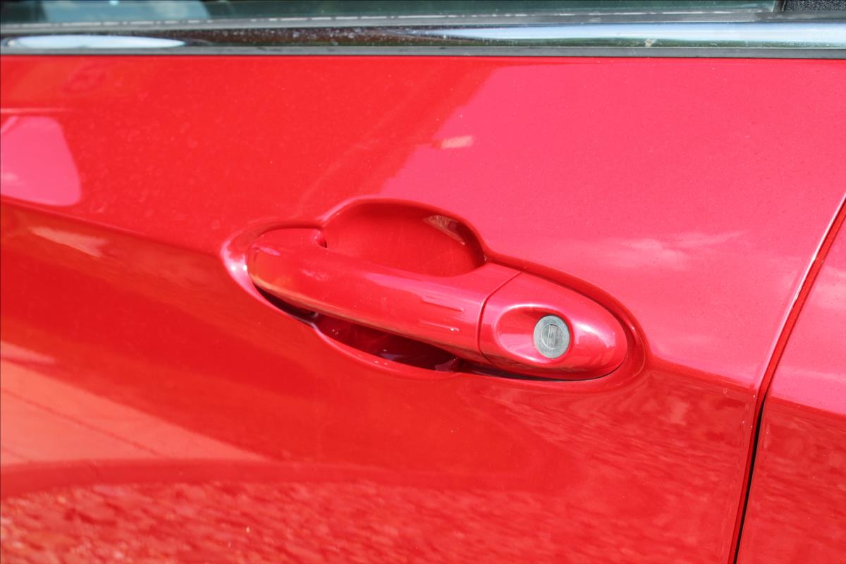 Dongfeng Fengon 5